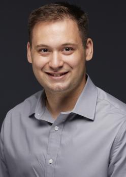 Joey Blanchett